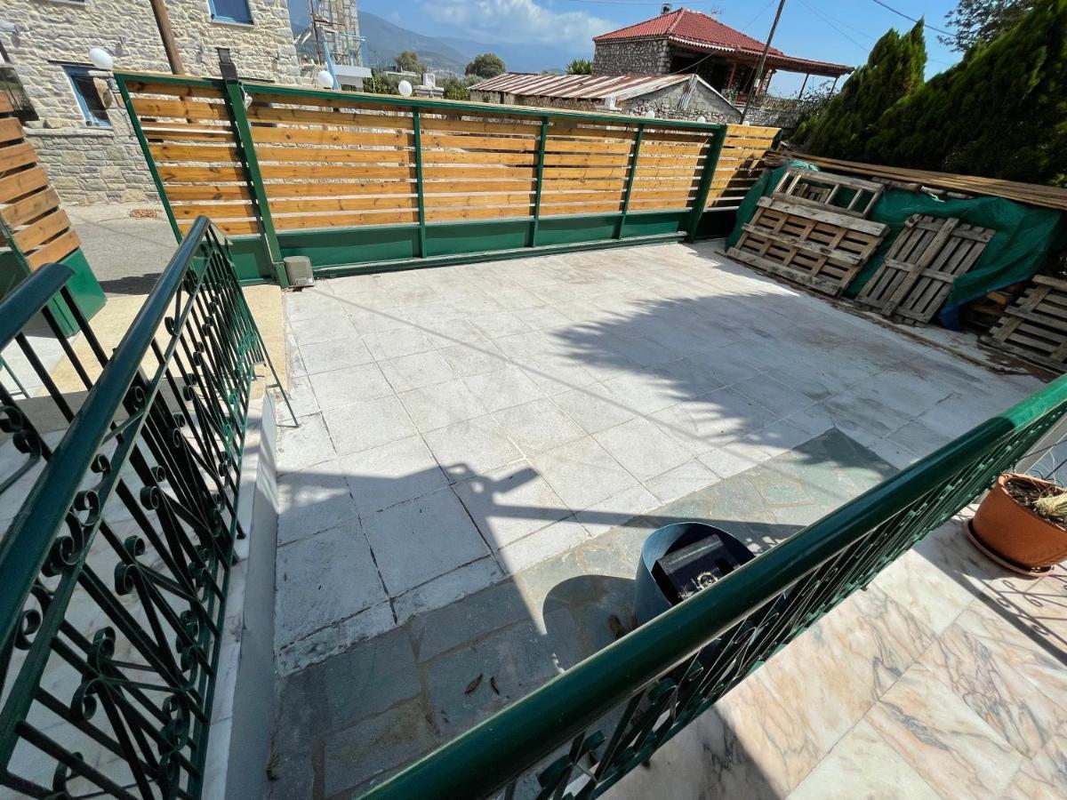 Efis Guest House Near Nafpaktos-Fully Equipped Home Exterior photo